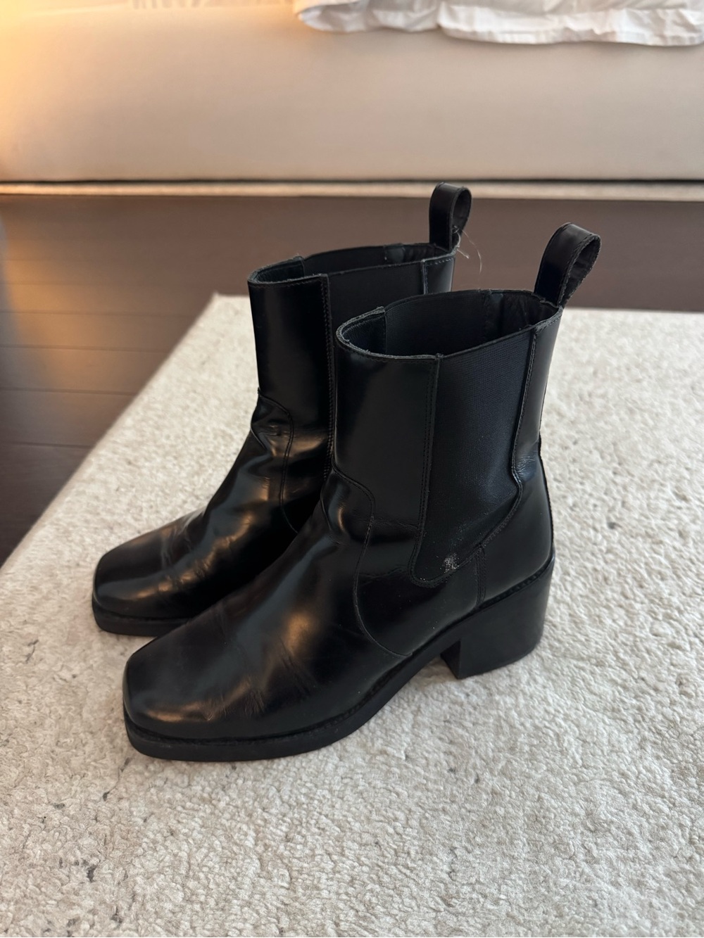 & Other Stories - Black Leather Ankle Boots with Block Heel - Women Sz 9.5